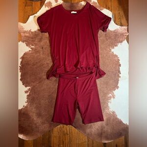 Zenana 2 piece set 
size large 
No flaws